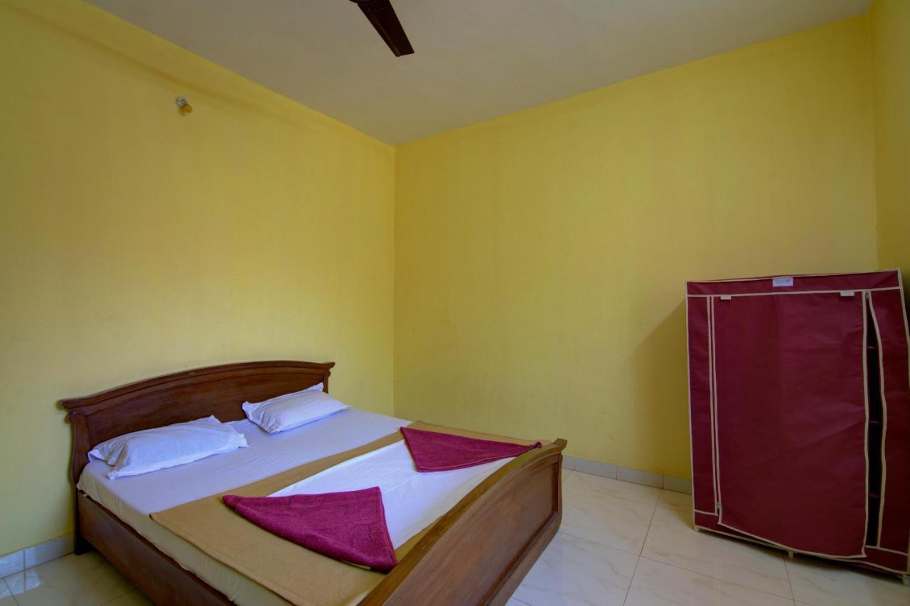 Molly'S Nest Hotel Мандрем Екстериор снимка